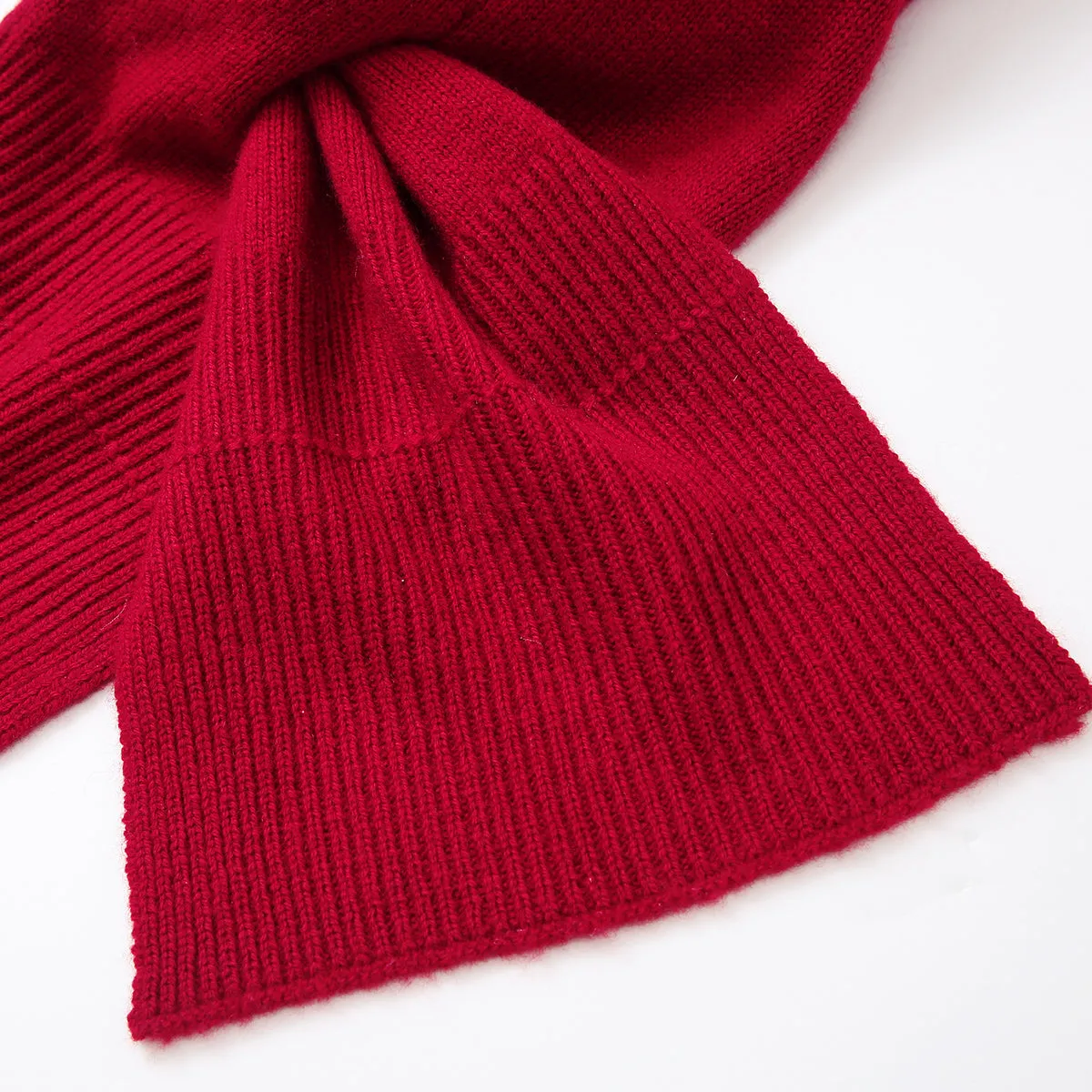 100% Wool Elegant Ribbed Scarves