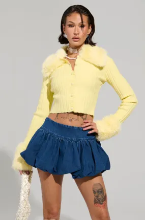 ANGEL EYES FUR TRIM CARDIGAN IN YELLOW