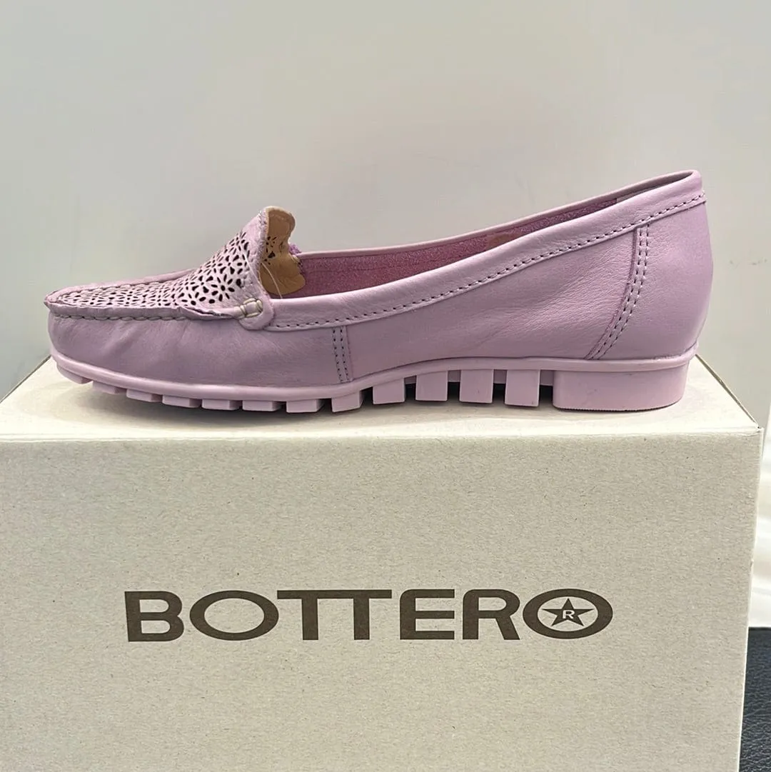 Bottero Women's Ibis Slip On Loafers- Lilac