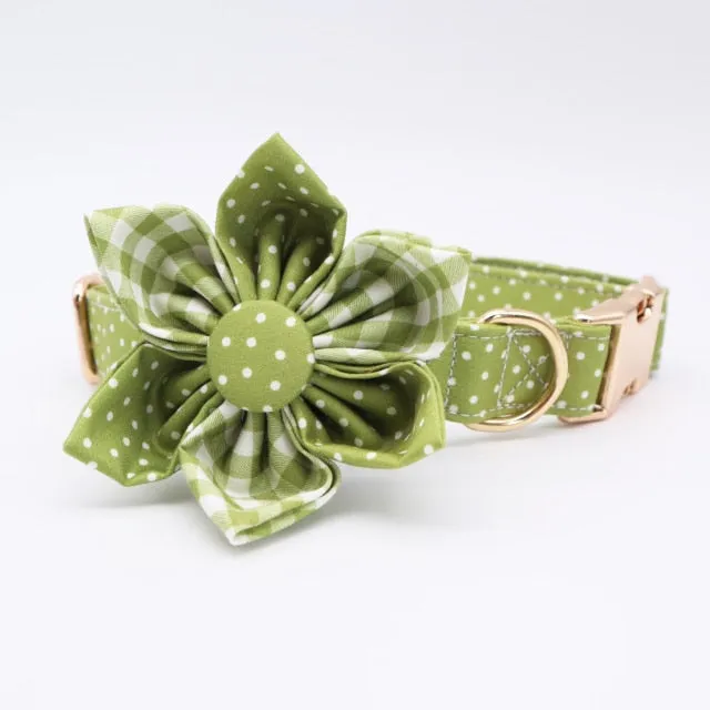 Classic Green Polka Dots Flower Collar And Leash Set: Personalized