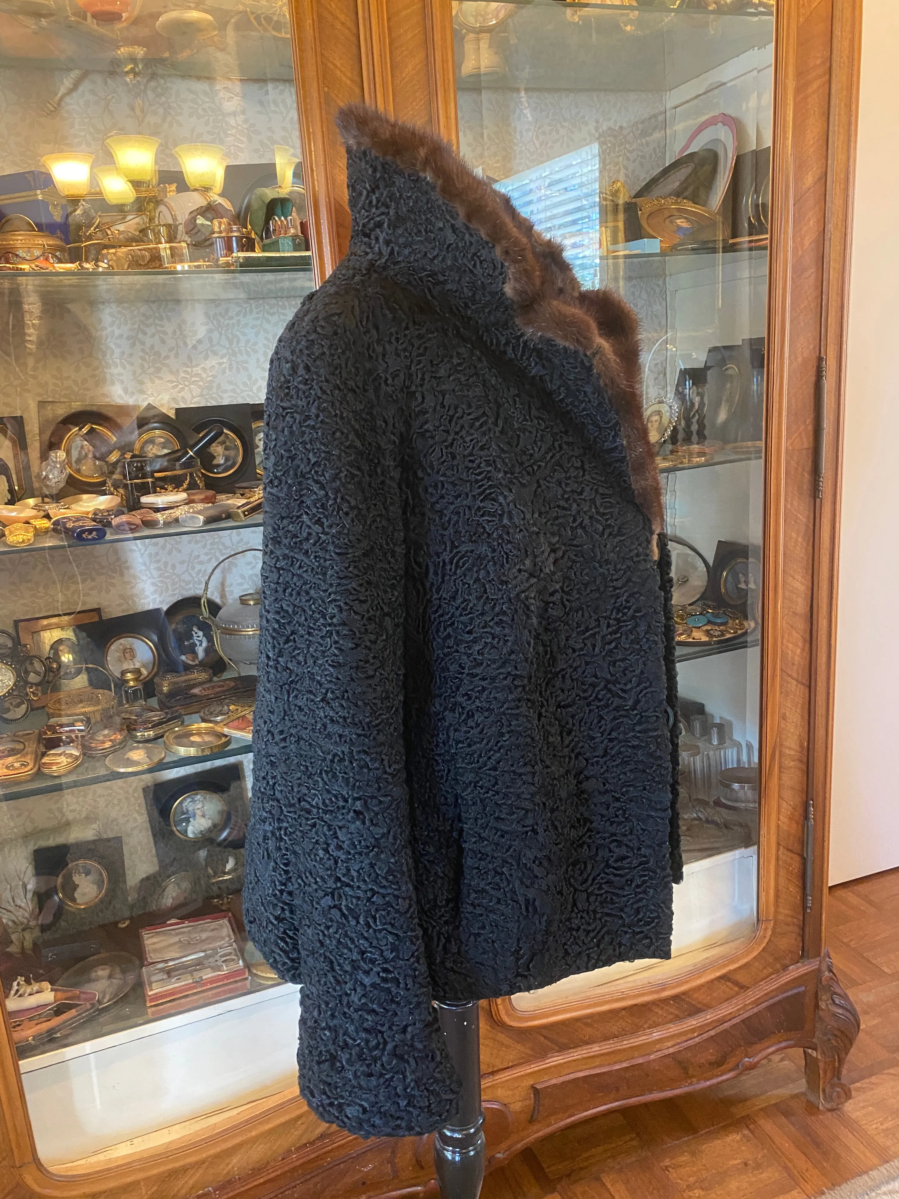 Fabulous Vintage Natural Black Persian Lamb Jacket, Coat, Mink Collar, Size 8-12