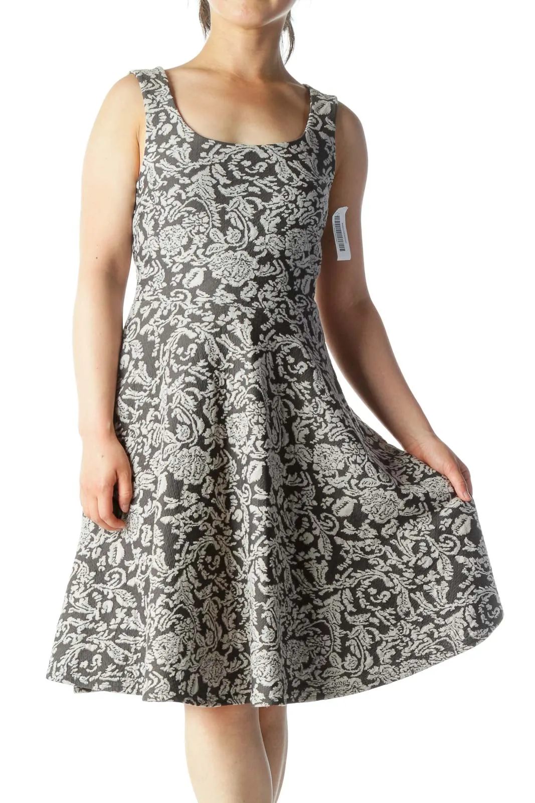 Gray Floral-Design Flared Sleeveless Knit Dress