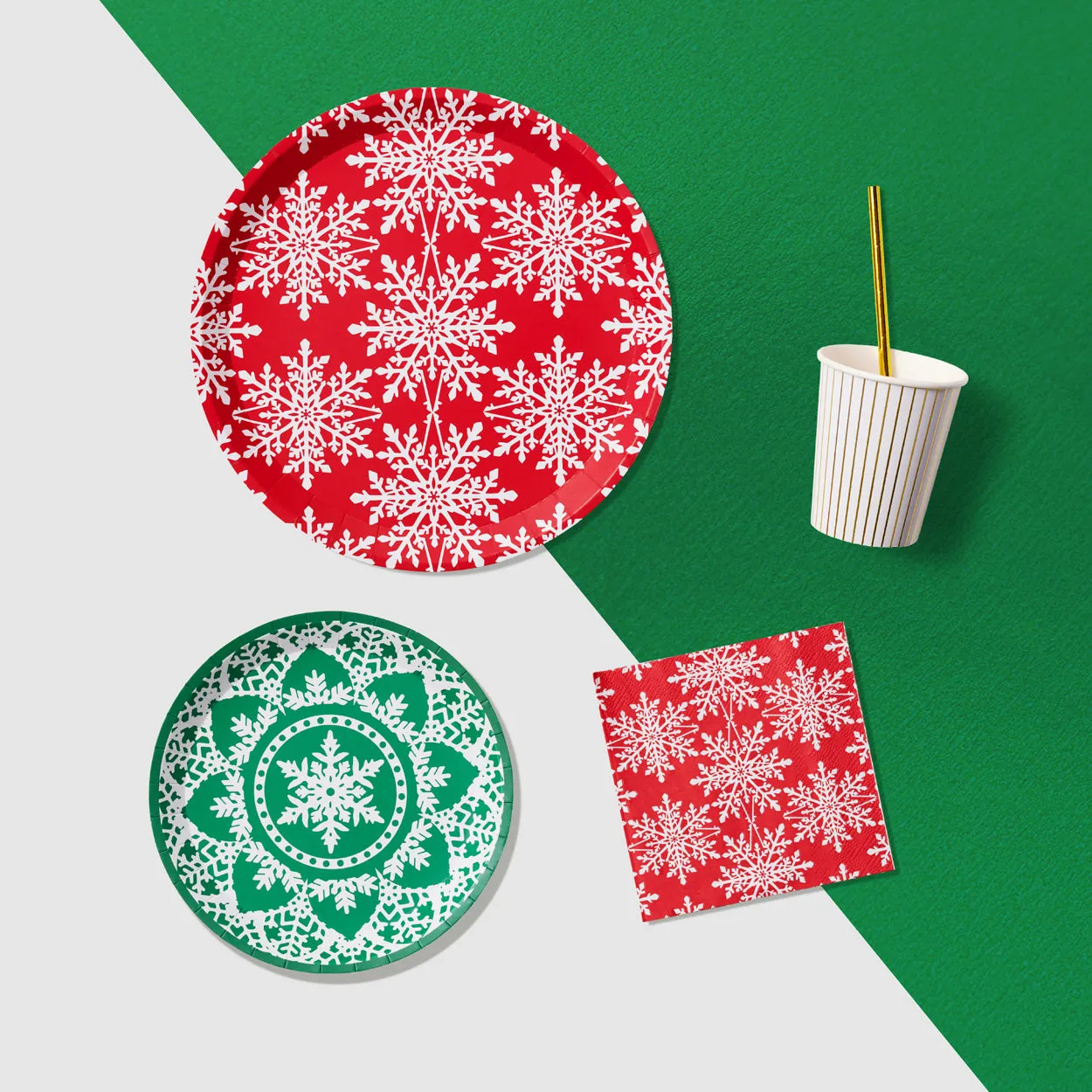 Jolly Snowflake Large Plates (10 Per Pack)