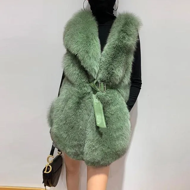 Luxurious Fox Fur Vest â€“ Elegant High Fashion for Winter