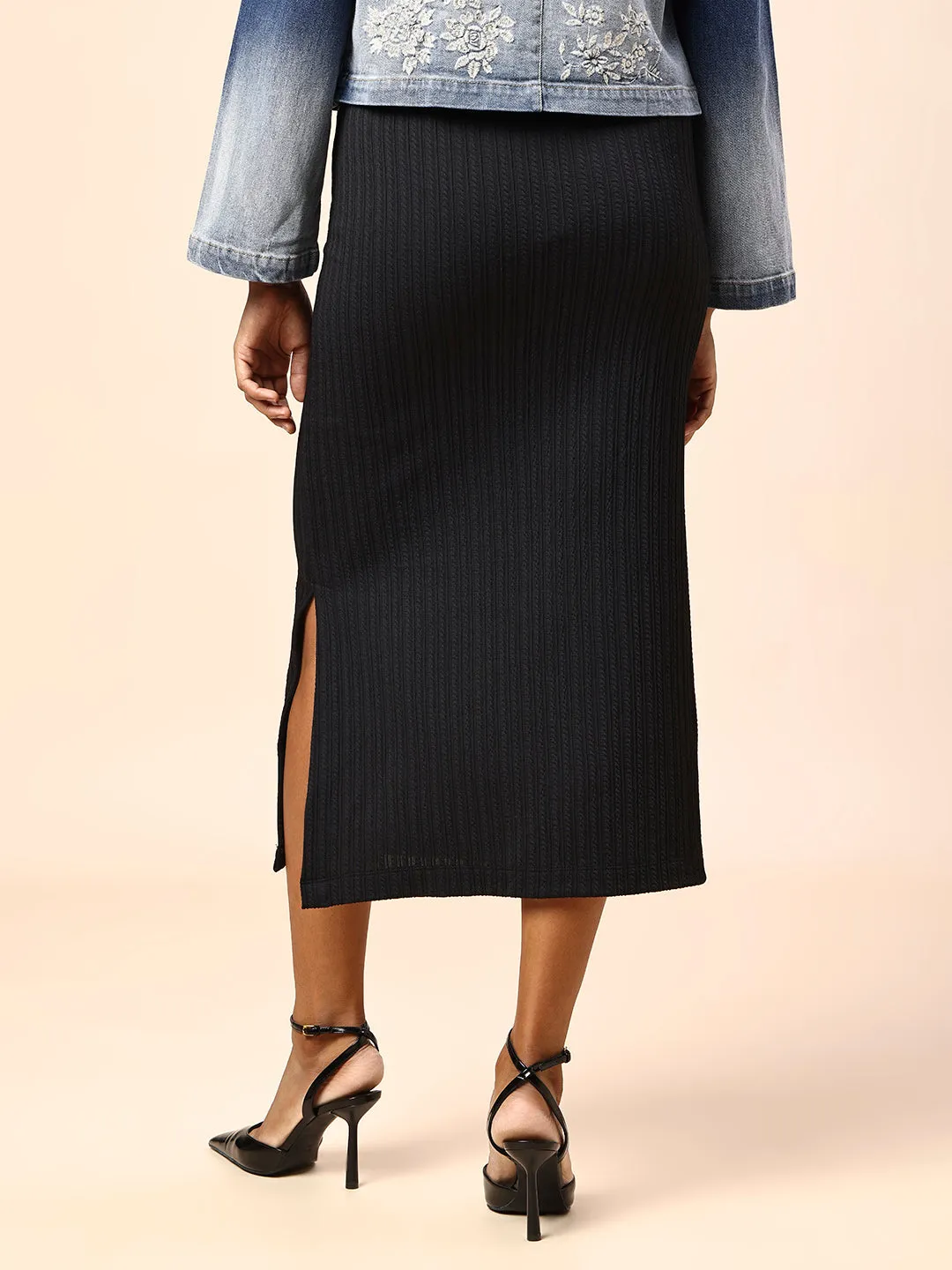 TEXTURED KNIT SIDE SLIT PENCIL SKIRT