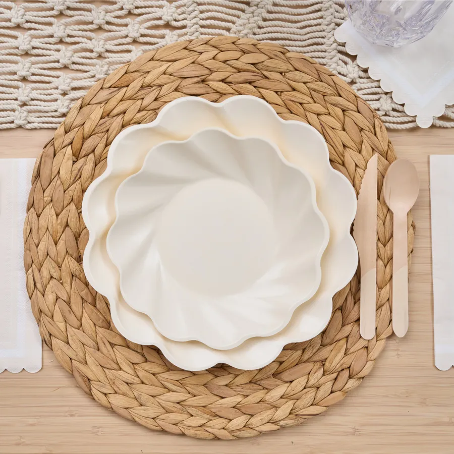 Wavy Eco Cream Plates