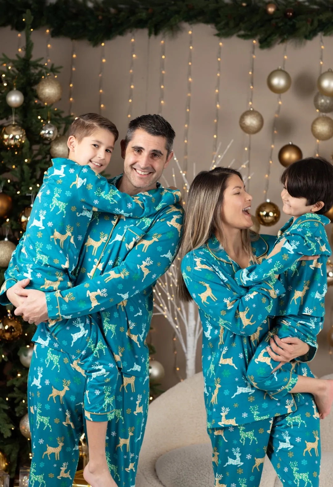 WINTER THEME ADULT PYJAMAS