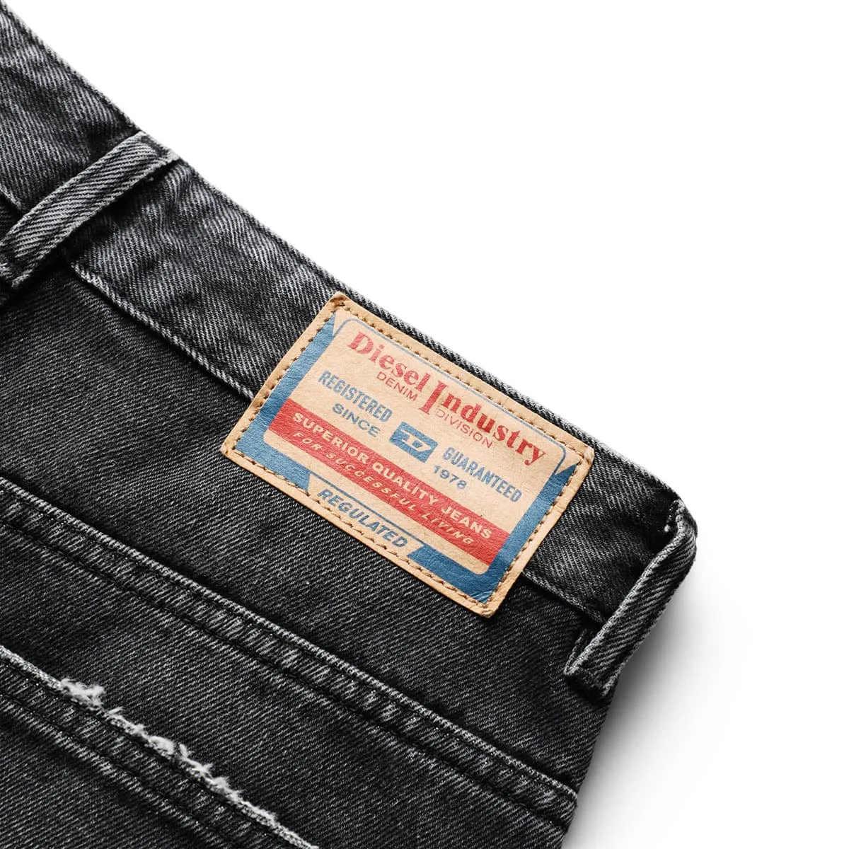 WOMEN'S 1999-S JEANS